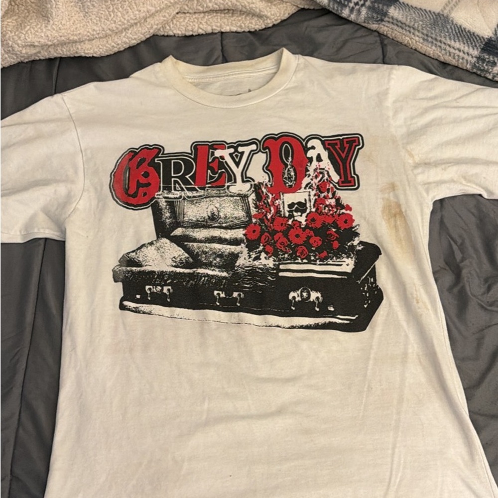 Grey Day Graphic Short Sleeve Tee - White